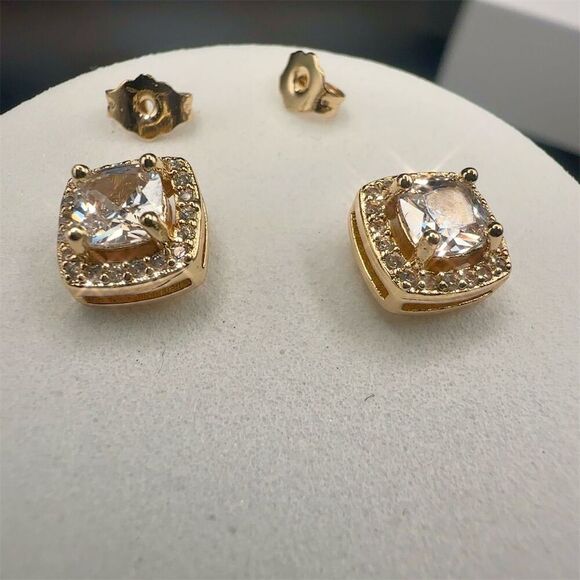Fashion Jewelry Gold Plated Cushion Cut CZ Stud Earrings Screw Back - Picture 8 of 11